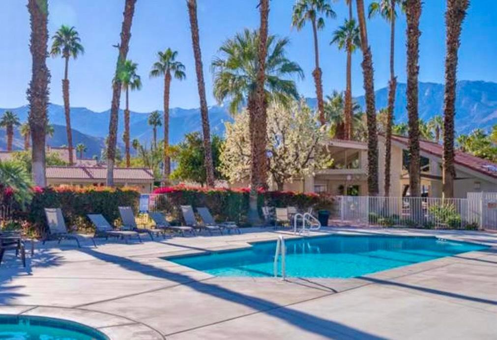 Modern Palm Springs Escape! Apartment Екстериор снимка